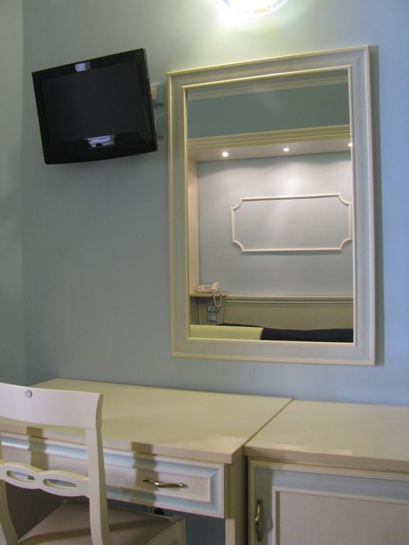 Tiffany Roma Suite Phòng bức ảnh